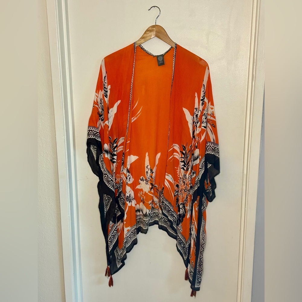 Vince Camuto - Tropical Beach Cover-up
